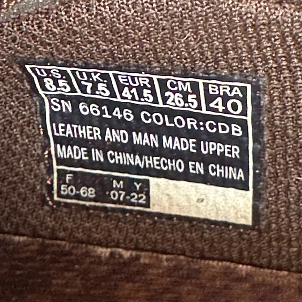 Skechers Relaxed Fit Loafers Mens 8.5 Brown Leather Slip On SN 66146 CDB Casual